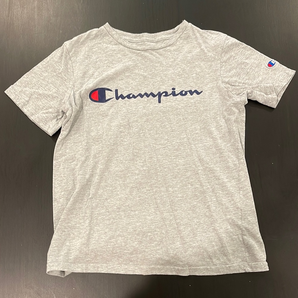 Champion tshirt